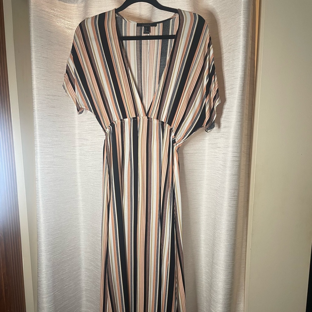 Forever 21 Striped Maxi Dress